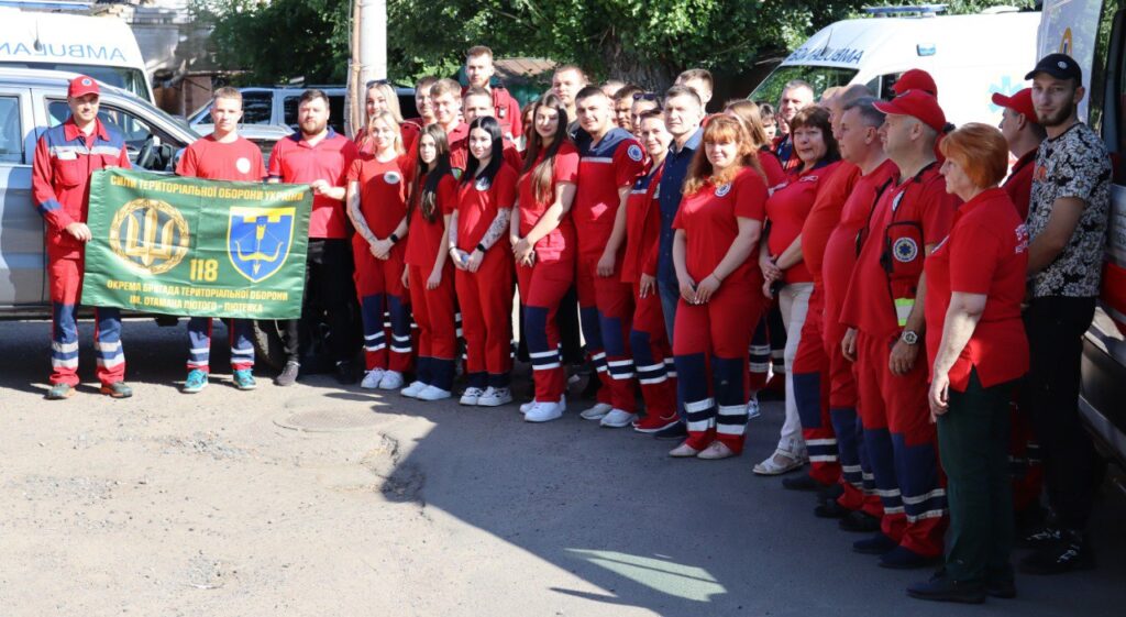 медики з прапором