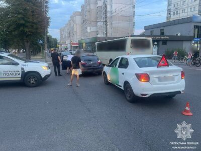 автомобілі у дтп