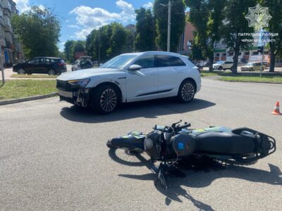 аварія у Черкасах на перехресті