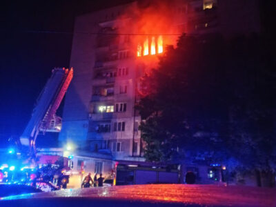 пожежа у багатоповерховому будинку