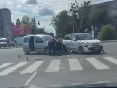 ДТП на Хіміків і Самійла Кішки