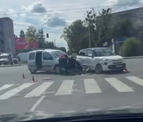 ДТП на Хіміків і Самійла Кішки