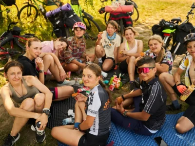 учасники табору пласту