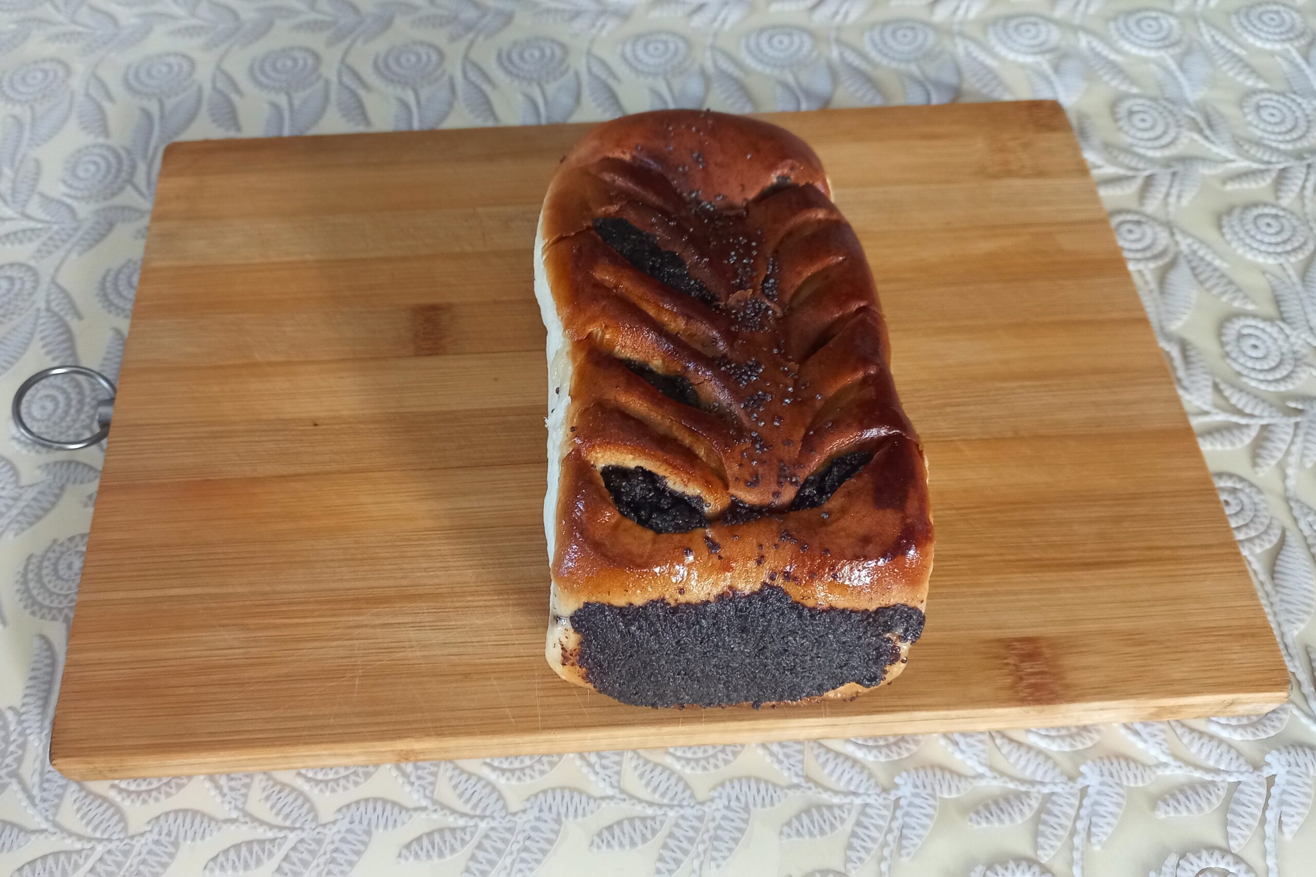 Маковик або пиріжок із маком