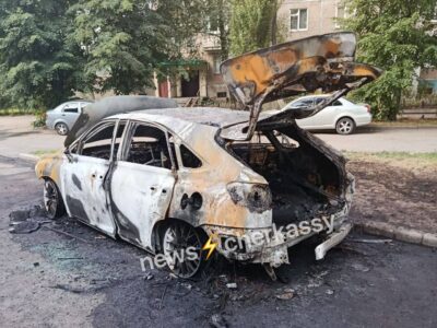 згоріла машина