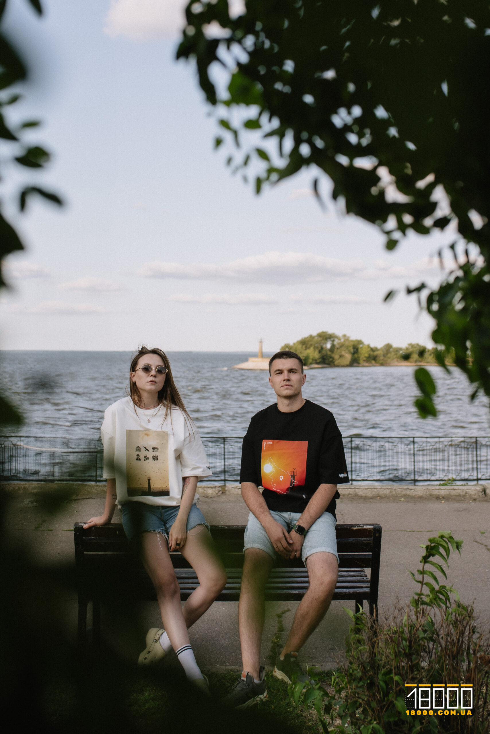 Мерч 18000 Ірина Малюкова та Іван Дерманчук