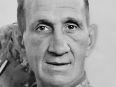 Солдат Денис Шарикін