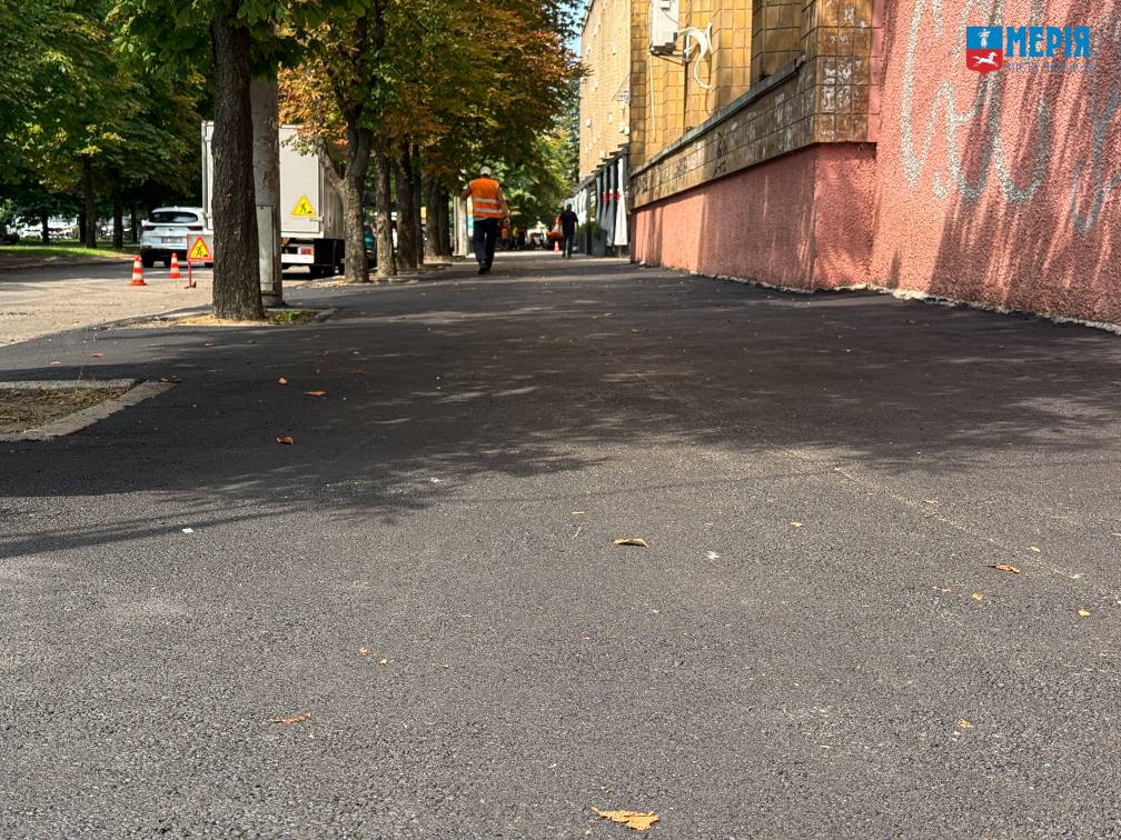 тротуар на бульварі Шевченка