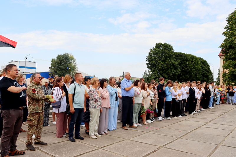 черкащани на відкритті Алеї надії у Чорнобаї