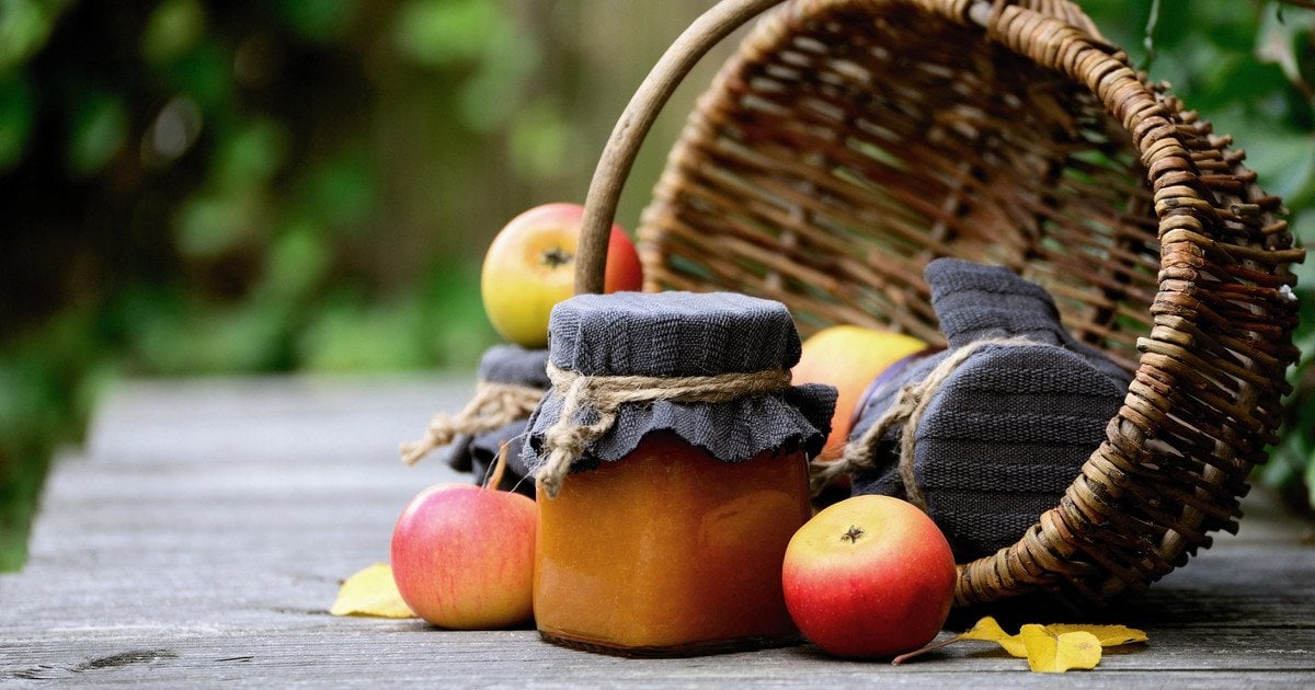 кошик на яблучний спас