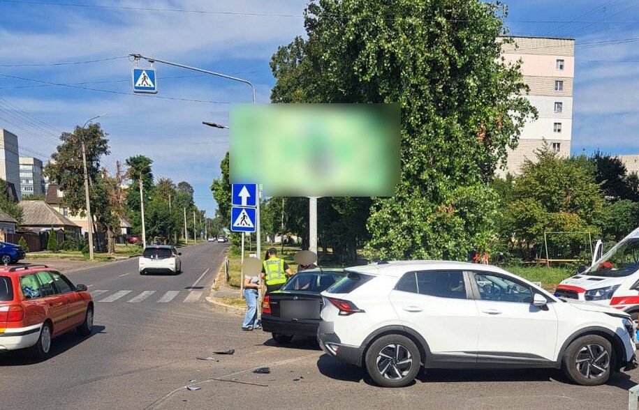 дві машини зіткнулися Черкаси 27 серпня