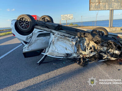 перевернута машина 14 серпня