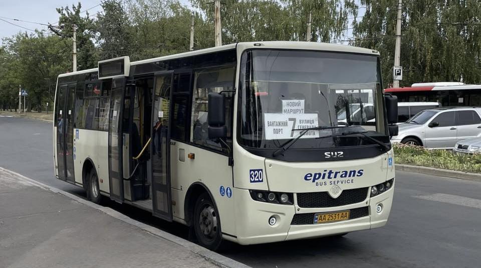 автобус №7 у Черкасах