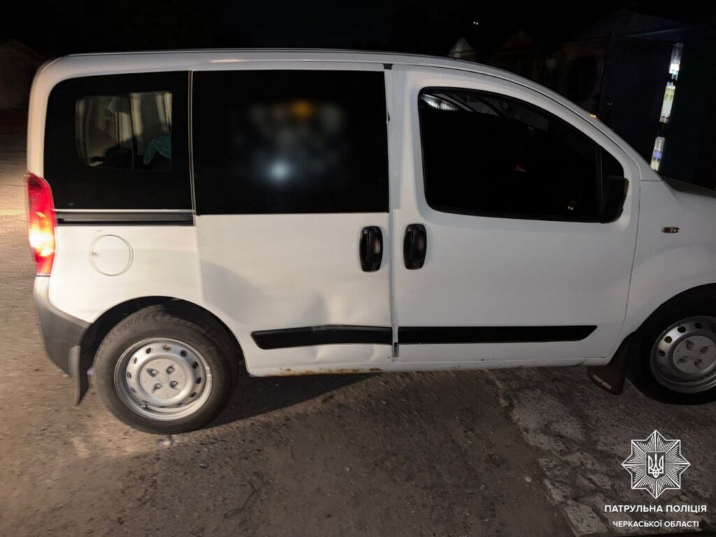 пошкоджене авто після ДТП