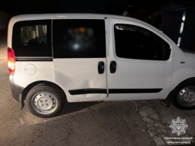 пошкоджене авто після ДТП