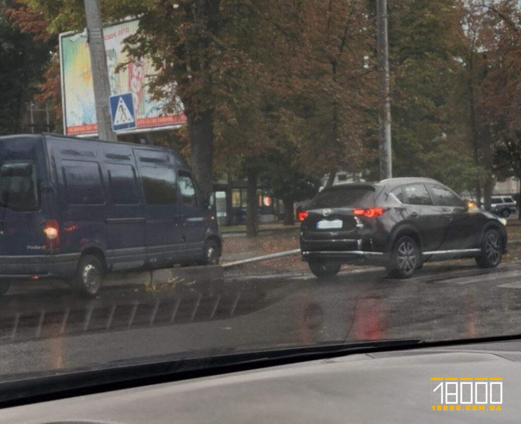 аварія між двома авто у Черкасах