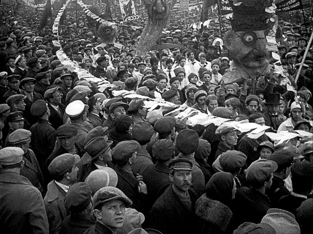 Кадр з фільму «Ентузіям (Симфонія Донбасу)» Дзиґи Вертова