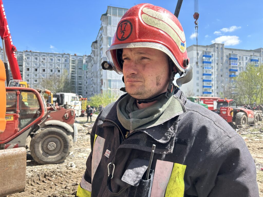 заступник начальника пожежно-рятувальної частини міста Шпола Дмитро Скотар