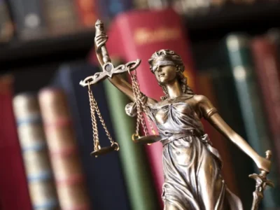 суд, Феміда