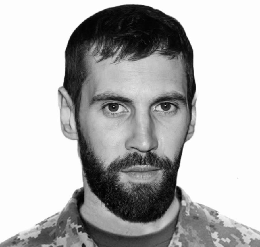 Солдат Владислав Даморов зі Сміли