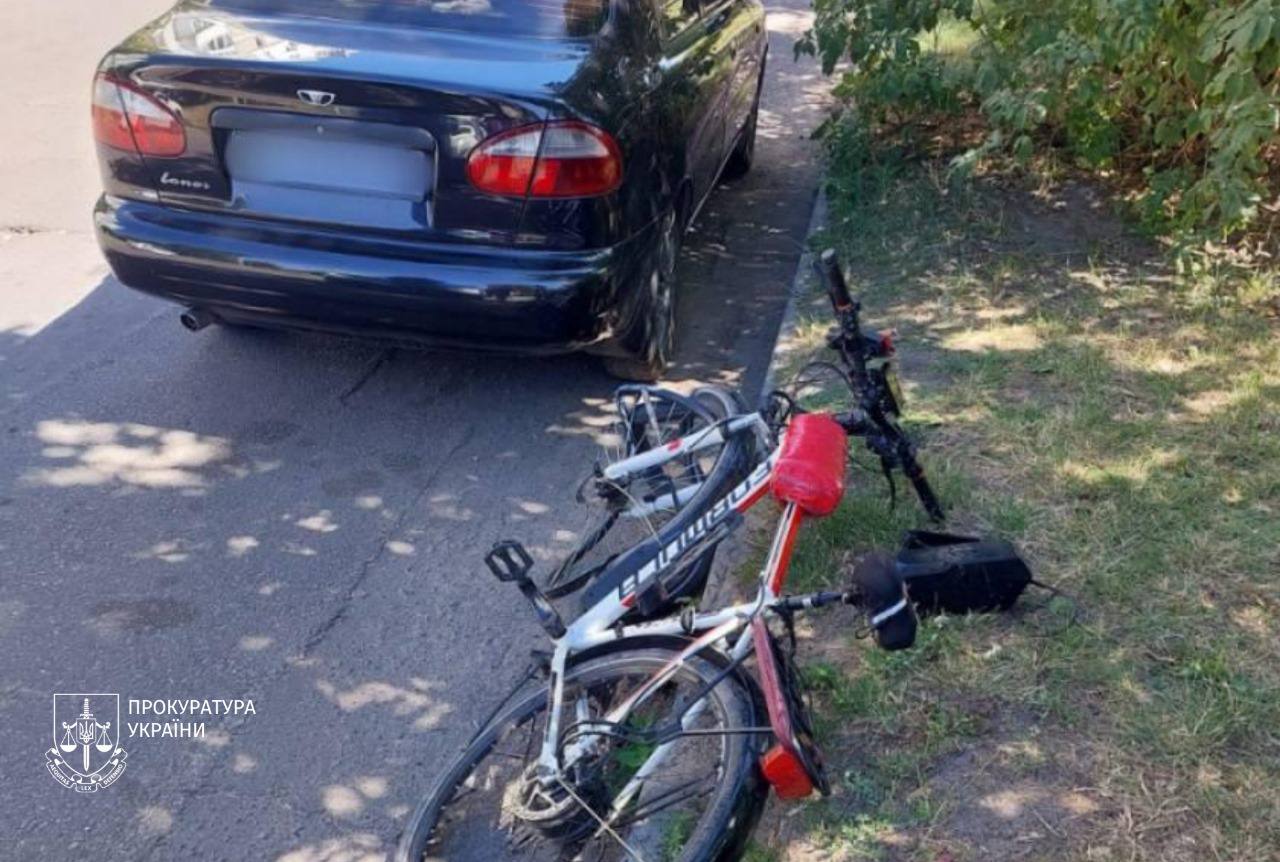 авто збило велосипедиста у Черкасах