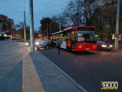 ДТП за участі автобуса у Черкасах