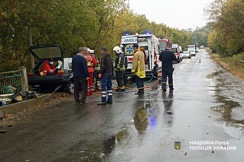 швидка на трасі 