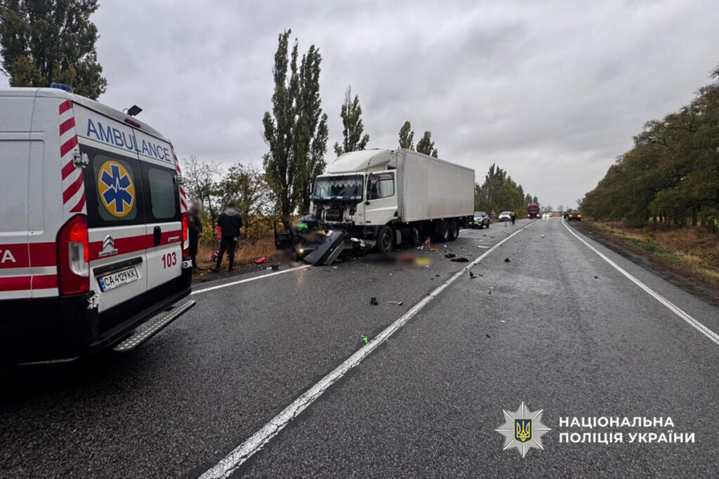 вантажівка у ДТП Кам'янка