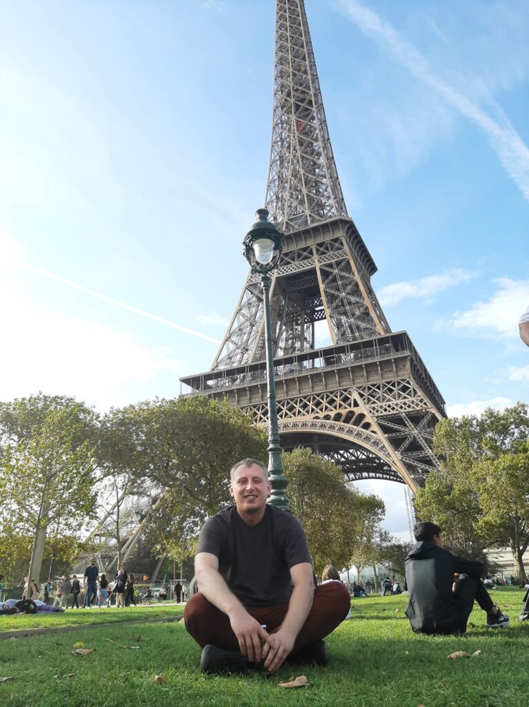 черкащанин у Парижі