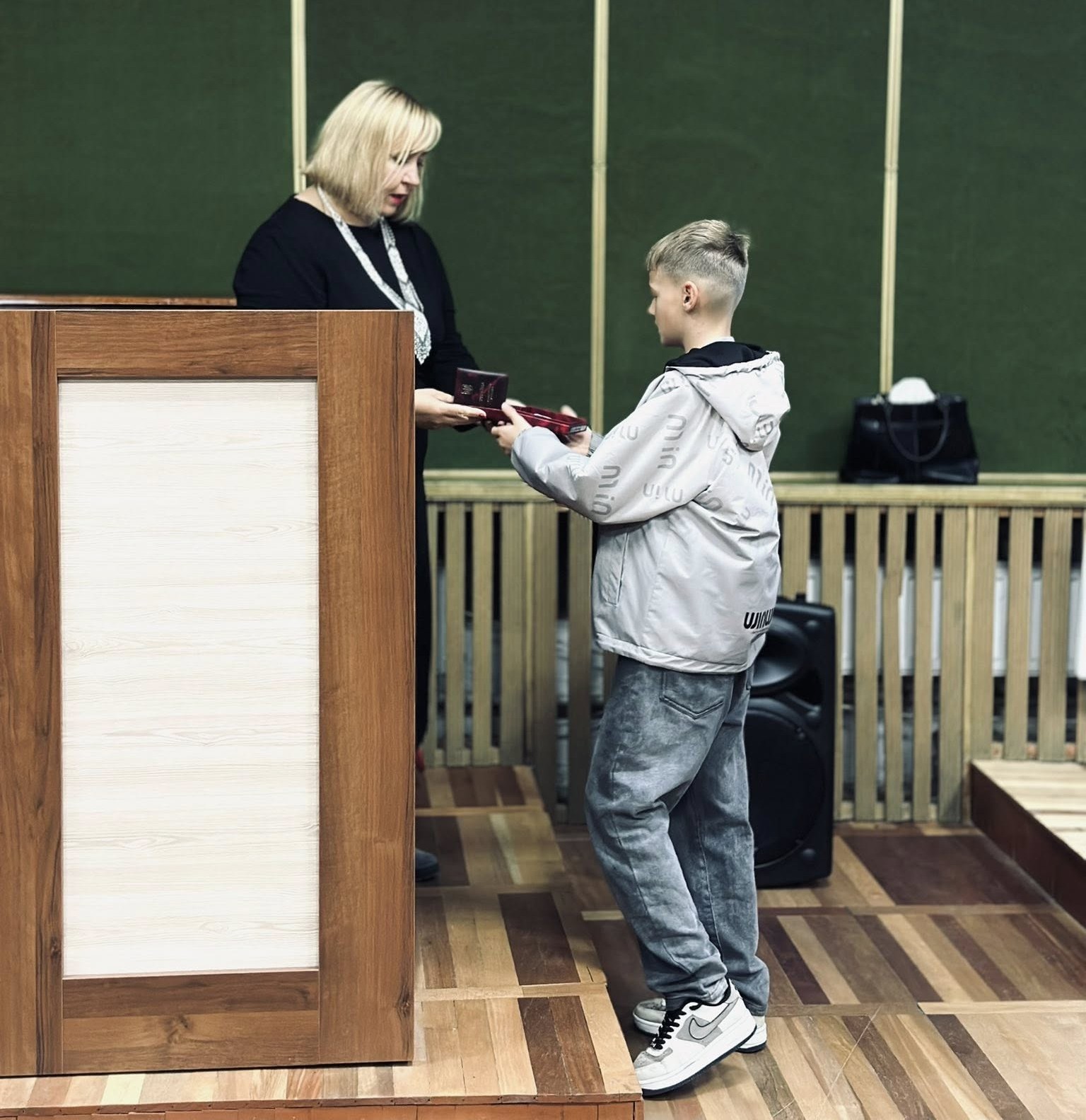 Вручення нагороди