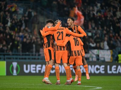 Черкасець Артем Бондаренко