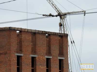 Будівництво по проспекту Перемоги