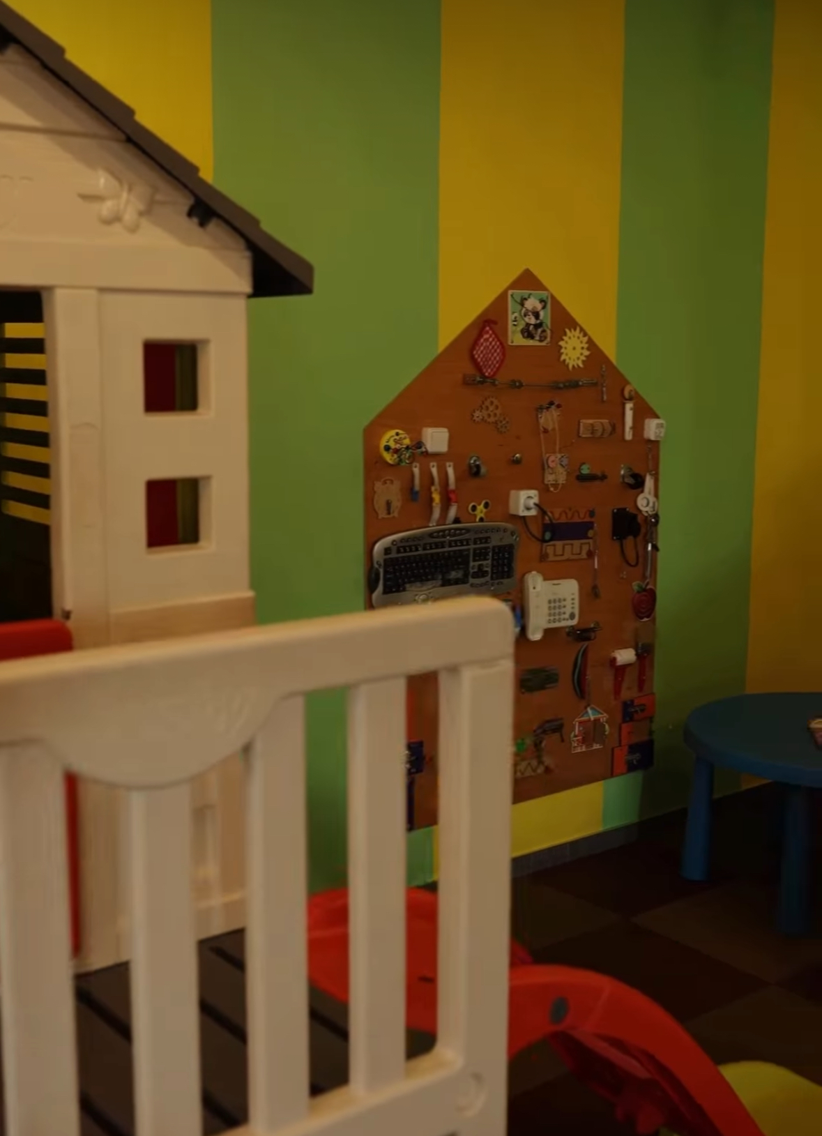 Дитяча кімната у Львівських круасанах