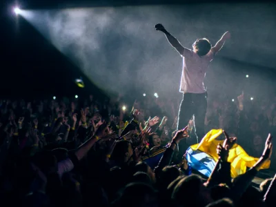 Спецпоказ фільму "Океан Ельзи: спостереження шторму" в Черкасах