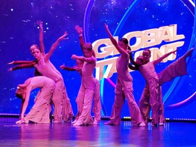 Танцюристки