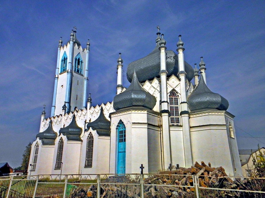 церква в Мошнах