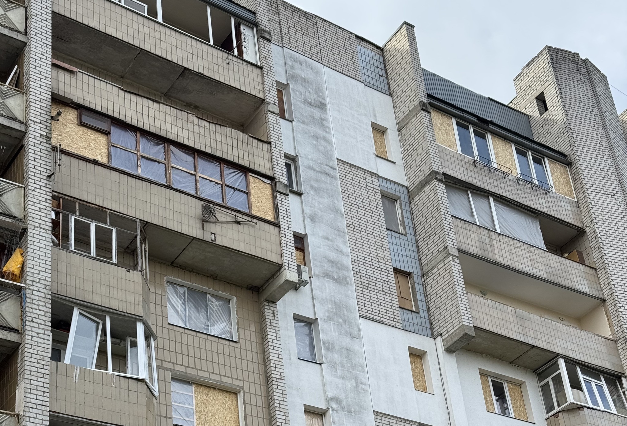 Пошкоджені вікна