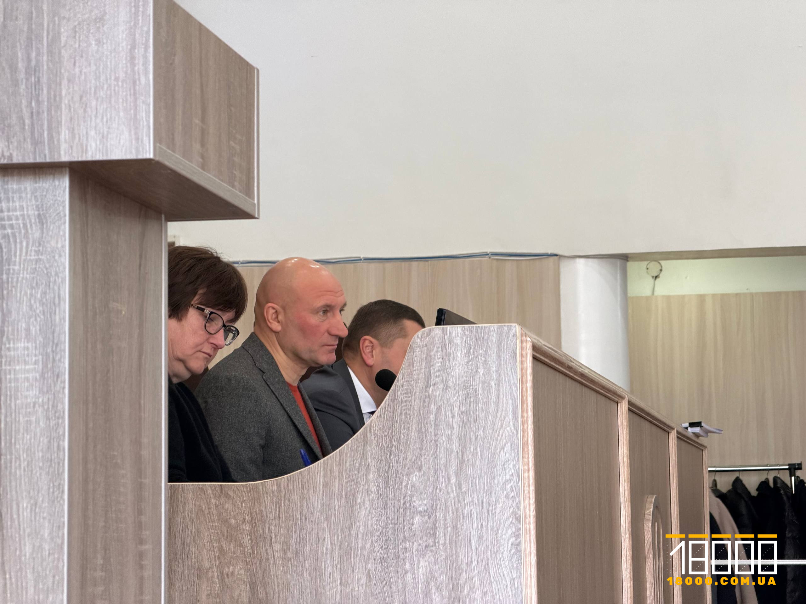 Мер Черкас пригрозив звільненням двом чиновникам