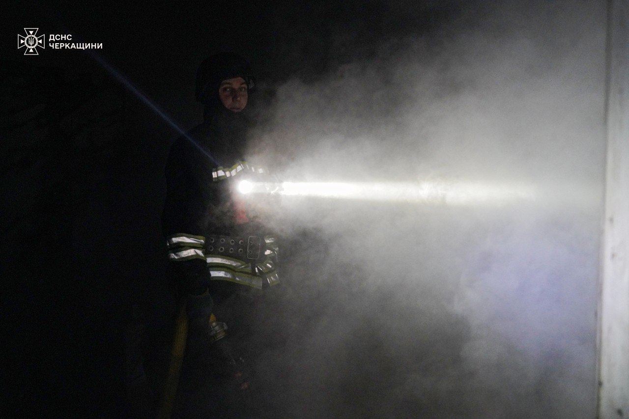 Рятувальник з ліхтарем