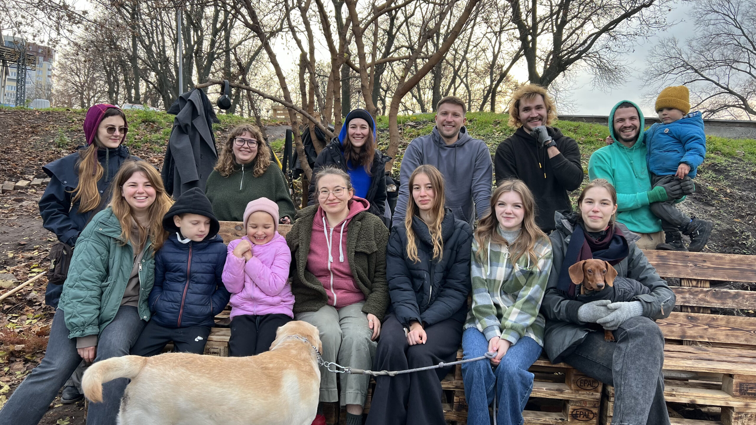 Команда волонтерів