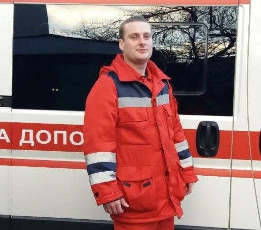 Парамедик Ігор Слива