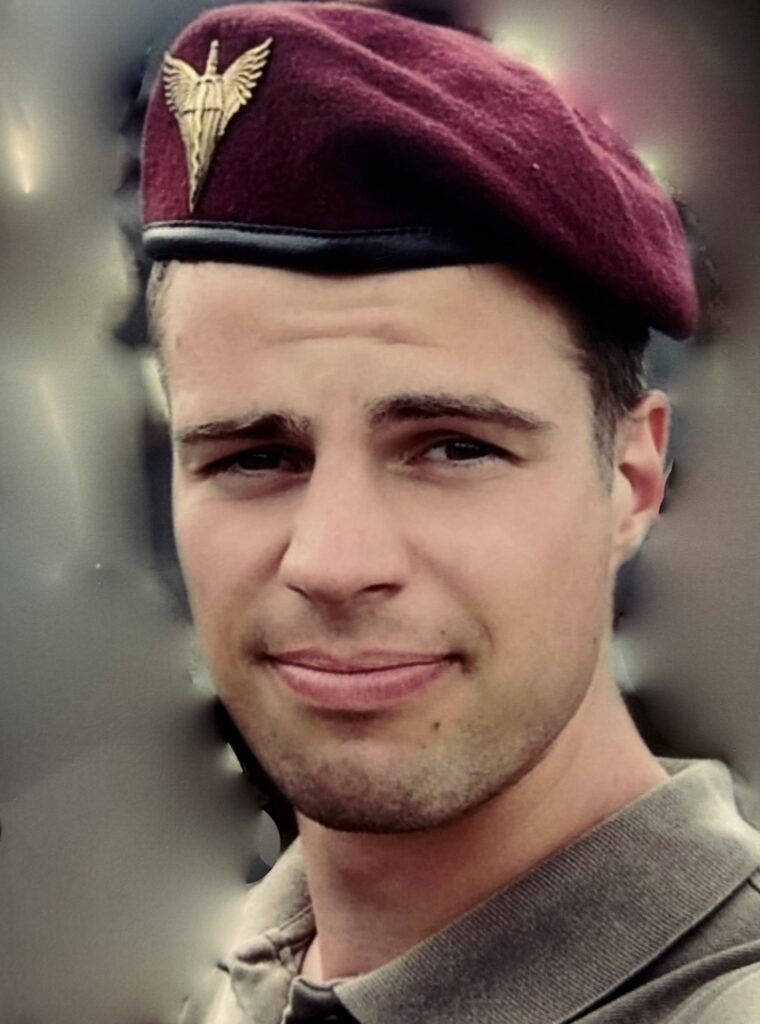 У Каневі попрощалися із захисником, якого вважали зниклим