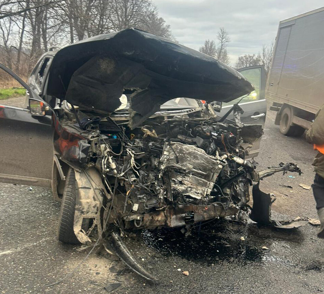 На Черкащині в аварії за участі двох автівок постраждали три людини (ФОТО)