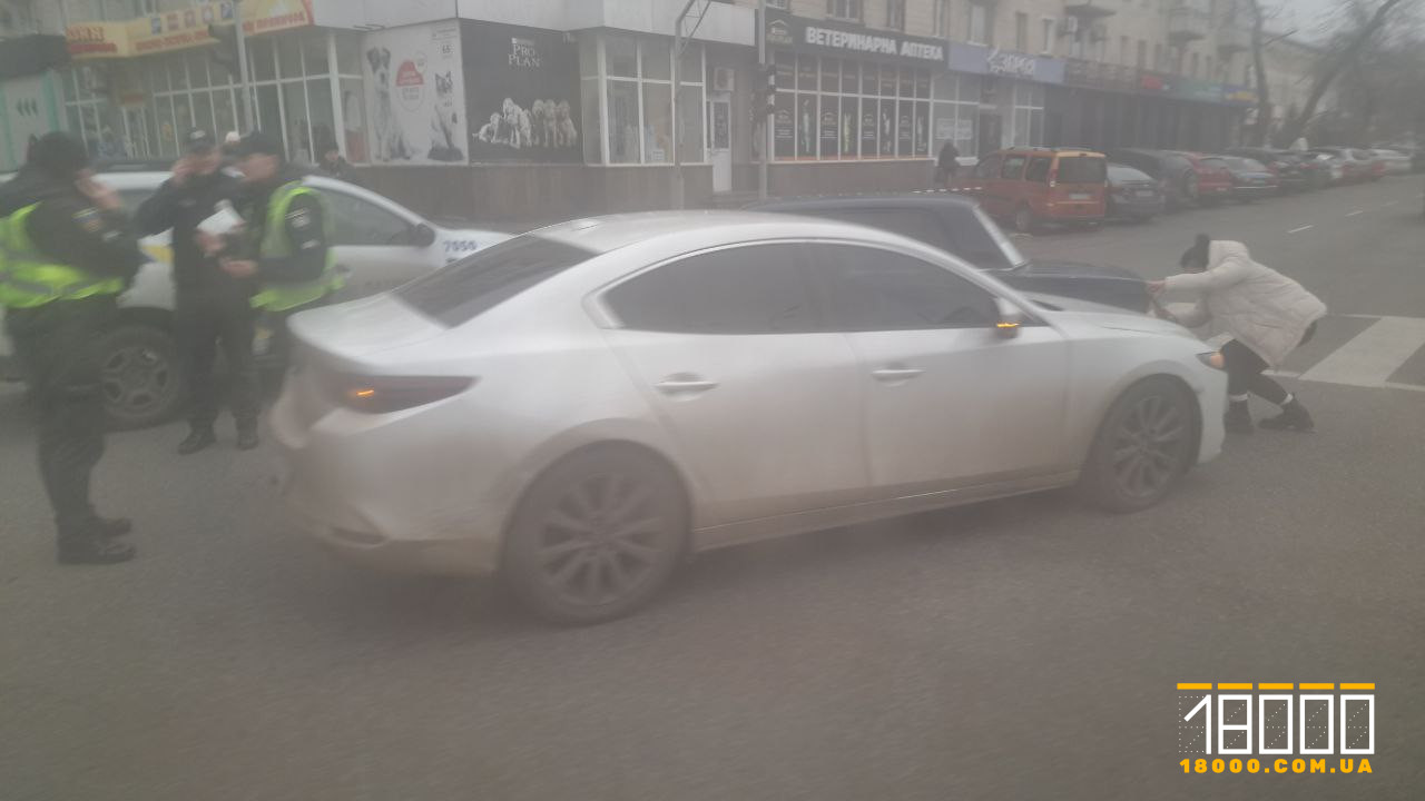 ДТП авто на Смілянській