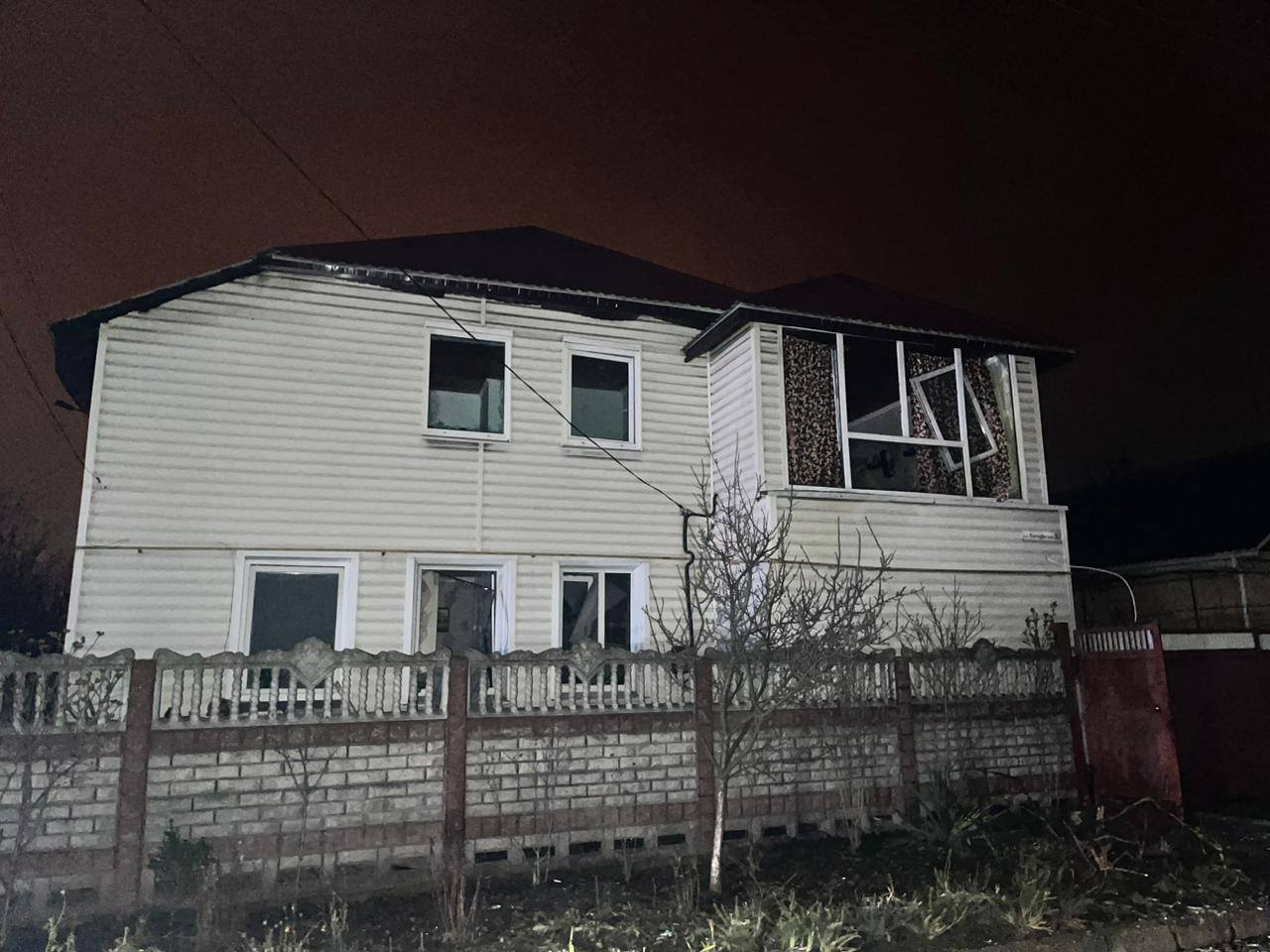 вибиті вікна