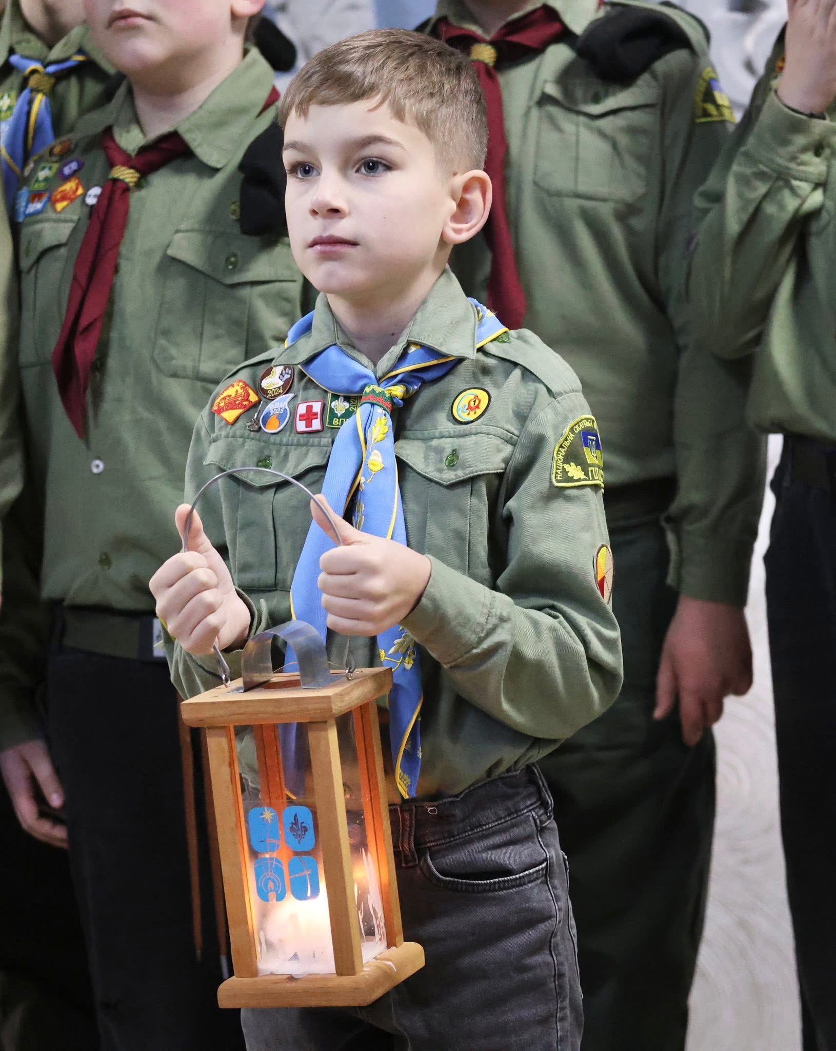 хлопчик з лампадою