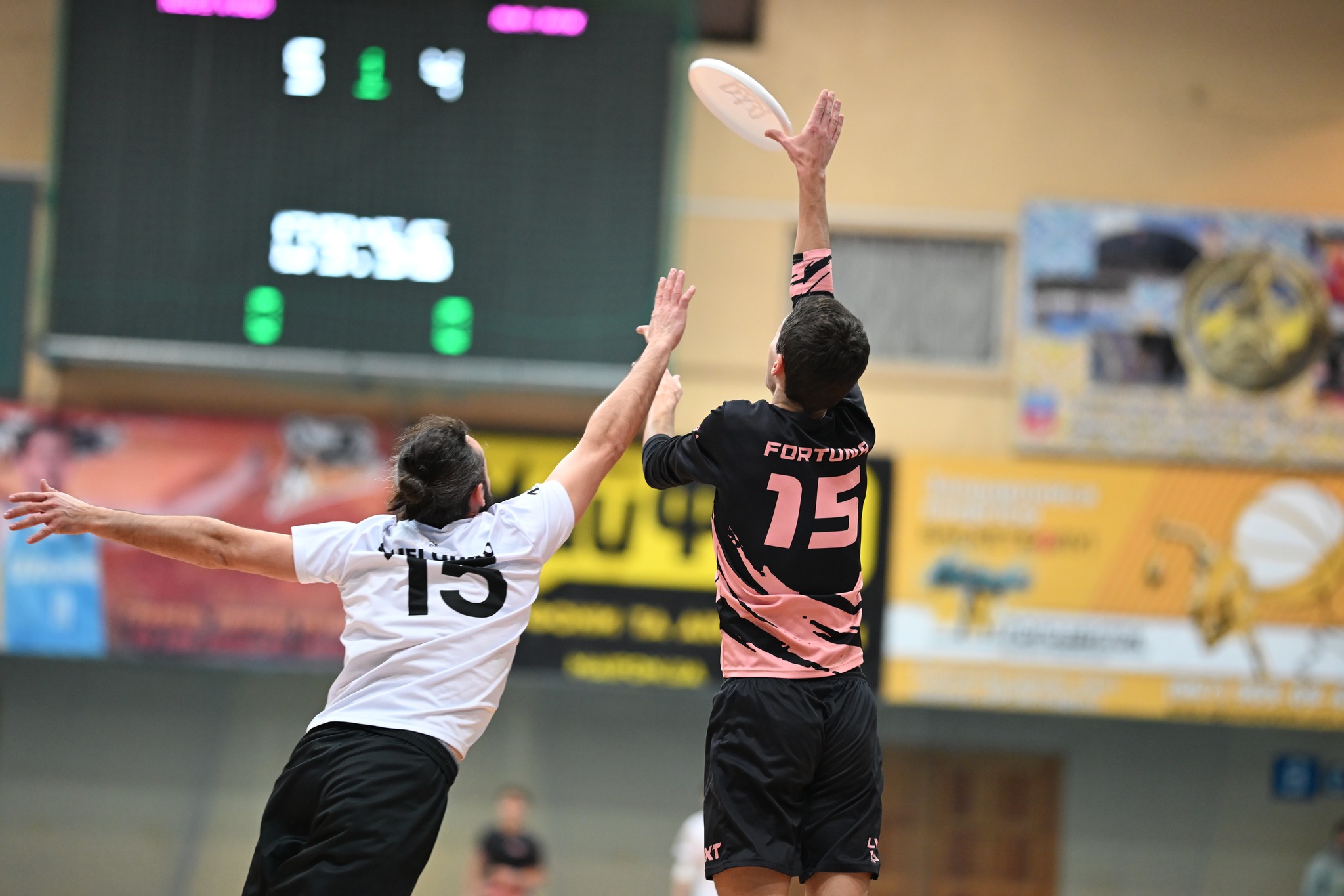 У Черкасах навчають алтимату: що це вид спорту та як приєднатися до тренувань