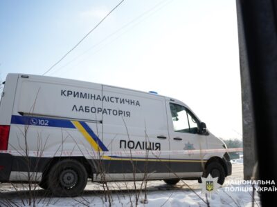 Поліцейський автомобіль