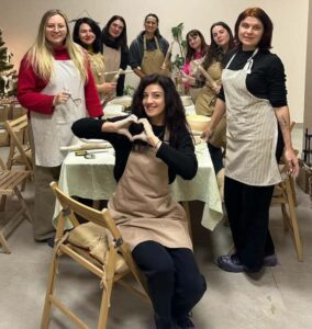 Команда з виготовлення першої партії адаптивних тарілок