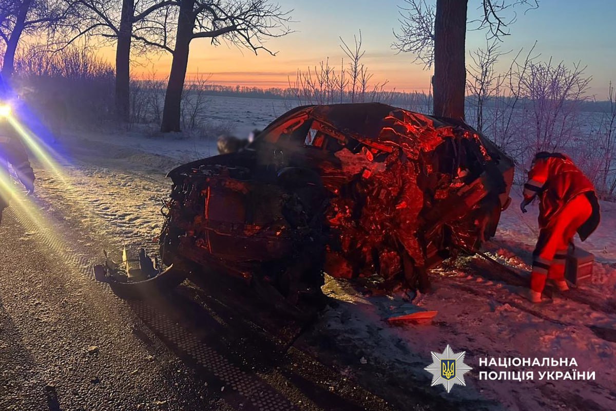 розбита автівка 19 січня